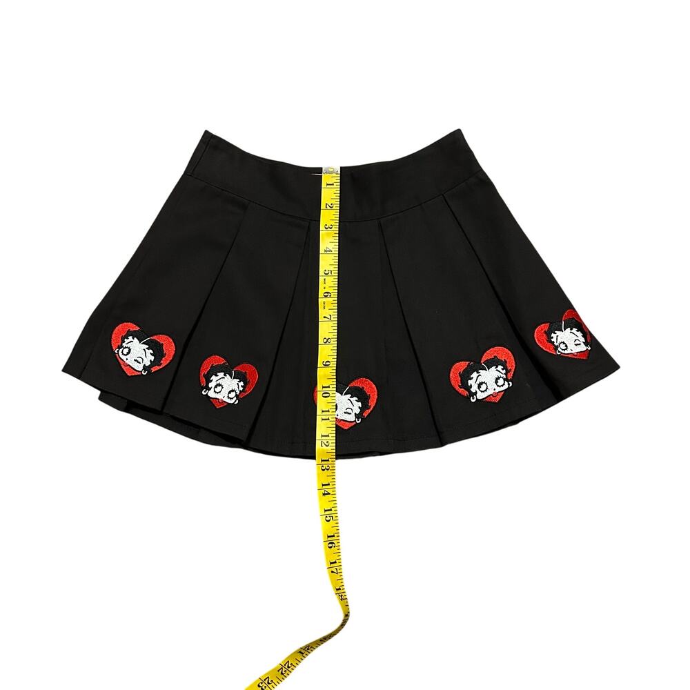 Dolls Kill x Betty Boop Pleated Skirt Black XXS Embroidered 2021 Goth Y2K - Picture 8 of 8